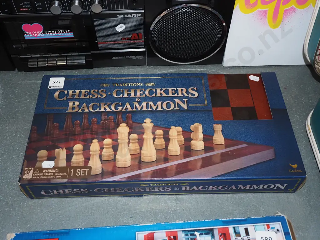 chess, checkers, backgammon set Image 1++