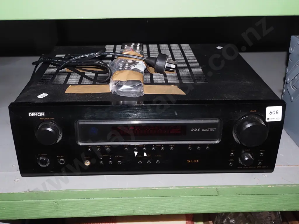 Denon AM/FM stereo receiver Image 1++