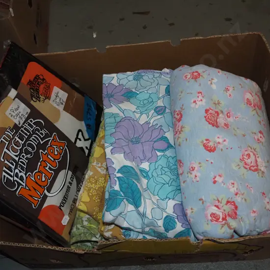 box; retro sheets and pillow cases