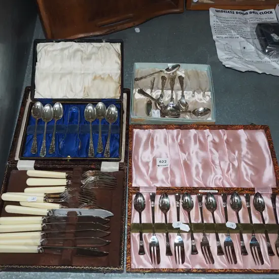 4x sets of cased cutlery