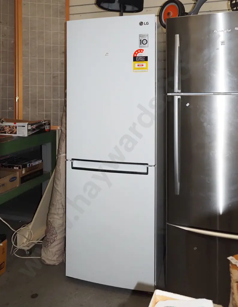 LG GV/335WL fridge/freezer - excellent condition H17202 W595 D660 Image 1++