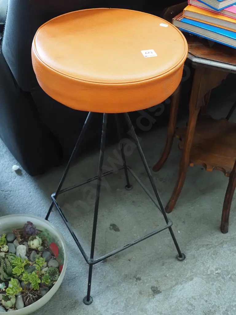 orange vinyl stool Image 1++