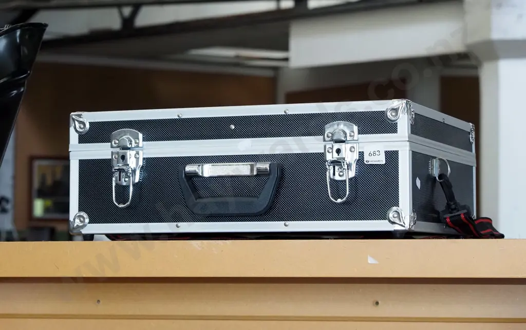 equipment case Image 1++