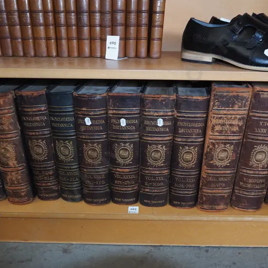 11x volumes of Encyclopedia Brittanica
