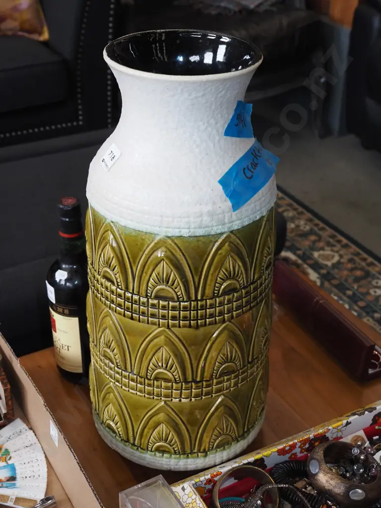 large German Pottery vase - cracks to base H510 Image 1++
