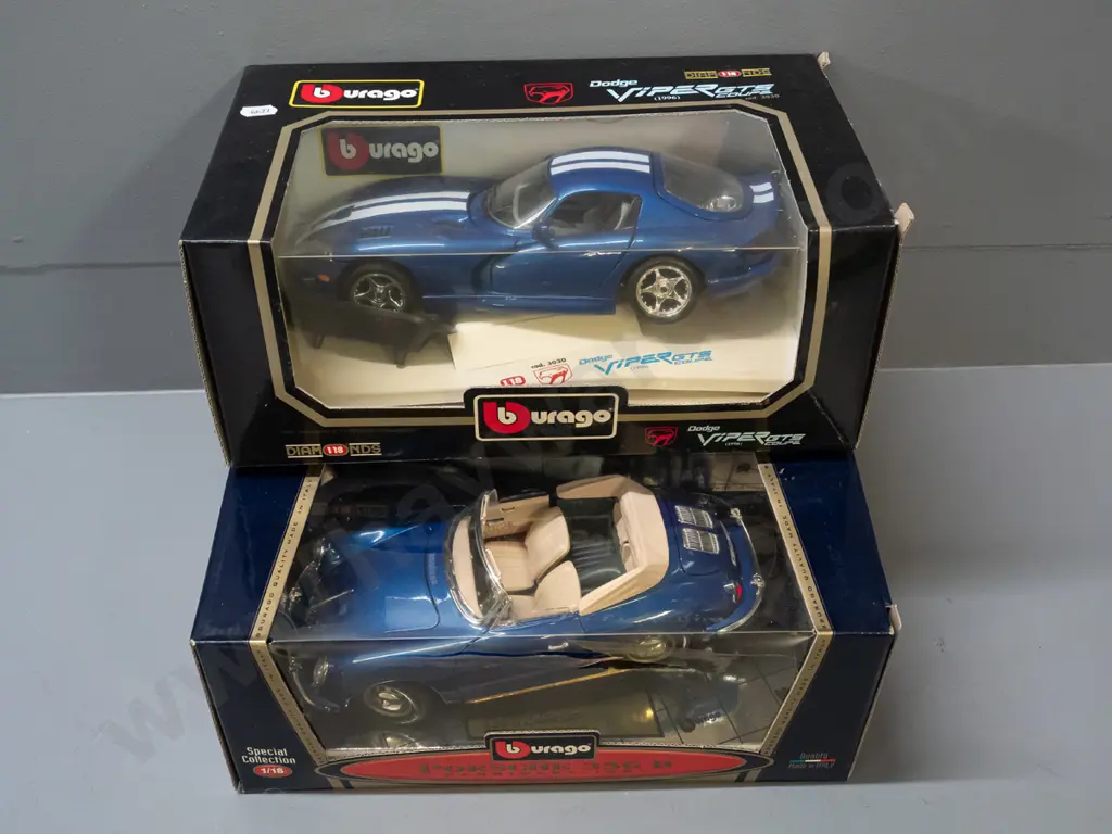 2 Burago 1:18 scale die-cast model cars in original boxes - 1961 Porsche Cabriolet 356B & 1996 Dodge Viper GTS Coupe - Image 1++