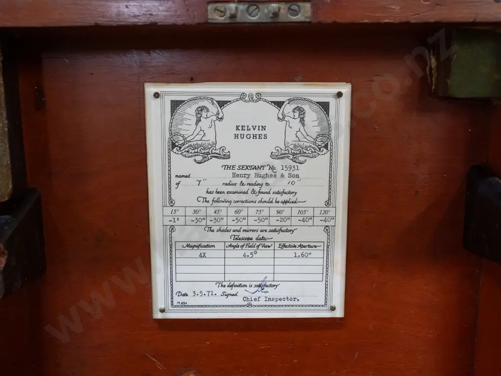 vintage sextant in fitted mahogany case - 1970s inspection certificate and resilvering receipt. Case H-130 W-290 D-300 Image 1++