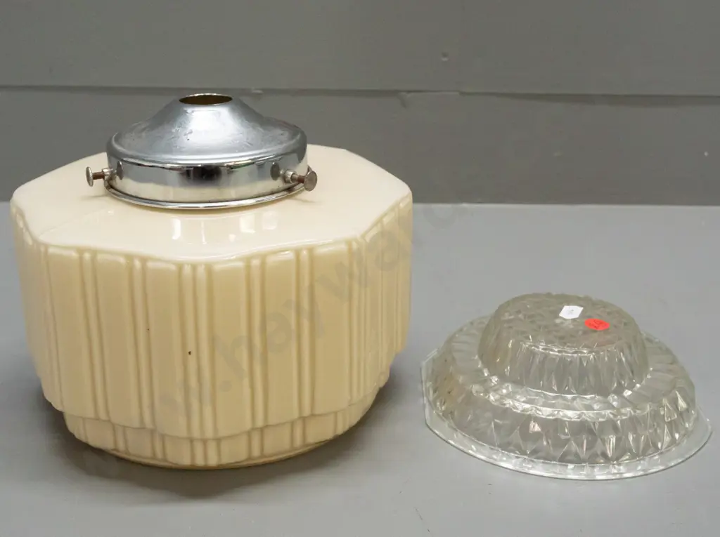 deco ceiling light shade with moulded clear glass insert and chrome journal - a few chips around rim, spot of corrosion Image 1++