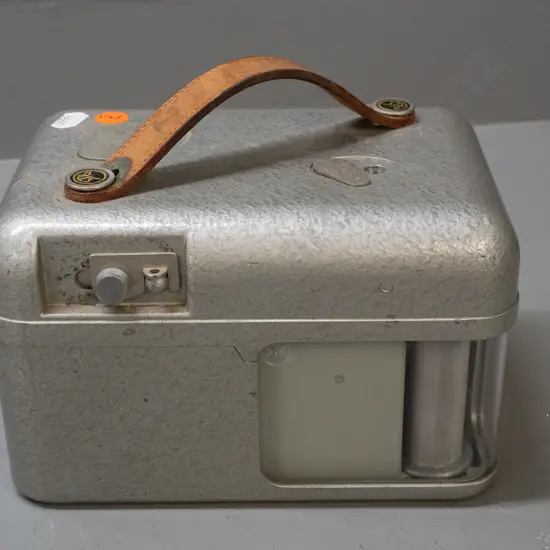 STB Swiss pigeon-racing time clock - minor usage wear H-125 W-130 D-190