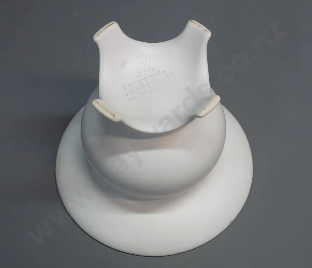 unusual Japanese style Kelston Potteries footed vase - some scratches to side H-125 D-155 Image 1++
