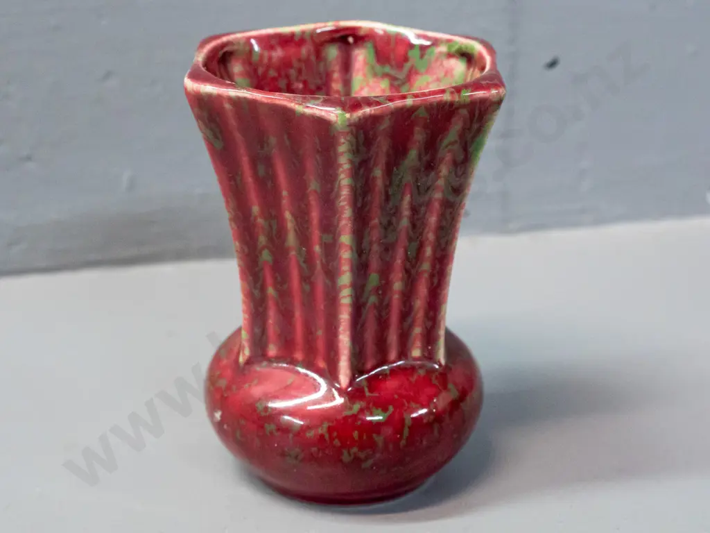 Crown Lynn small red and green rhubarb glaze vase marked ".132." H-100 Image 1++