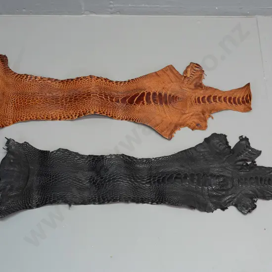 2 pieces of tanned ostrich leg leather - black one slightly longer L-475