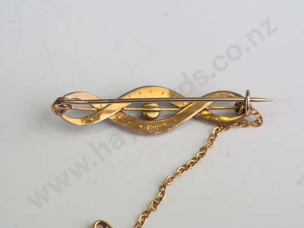 9ct turquoise & faux pearl brooch Image 1++