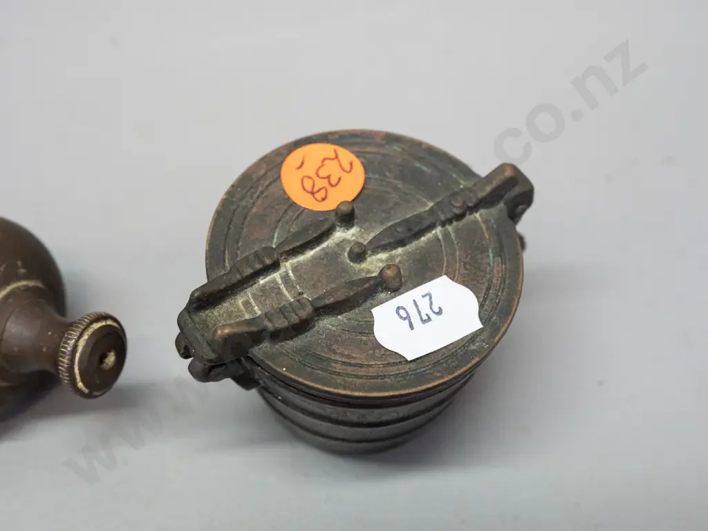 2 brass items - set of nesting bucket weights with intricate detailing on lid and a vintage plumb bob L-90 - some minor Image 1++