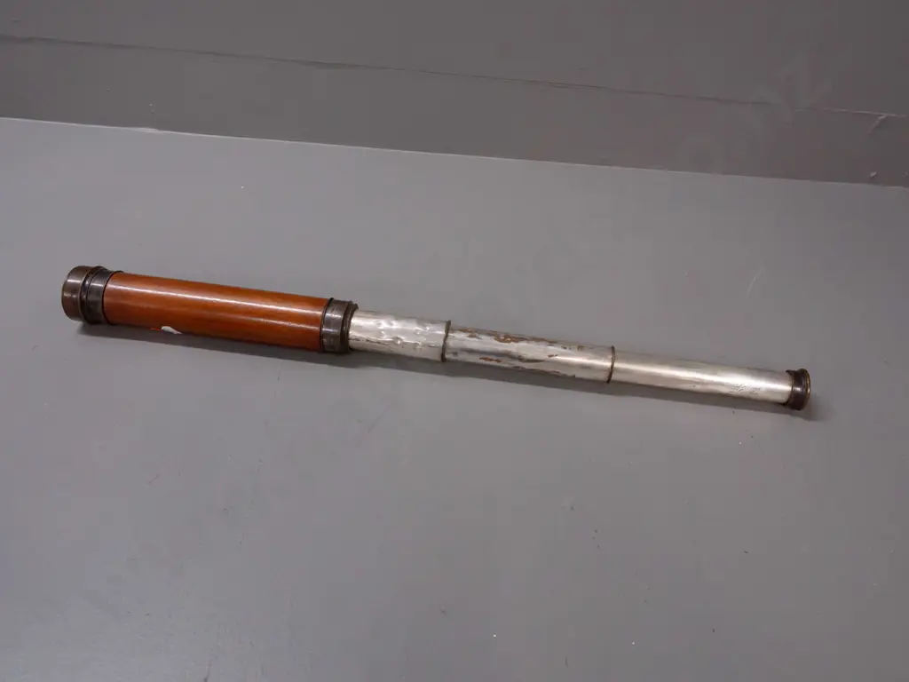antique telescope with mahogany outer, brass eyepiece, silver plated copper inner sections, engraved Dollond London and Image 1++