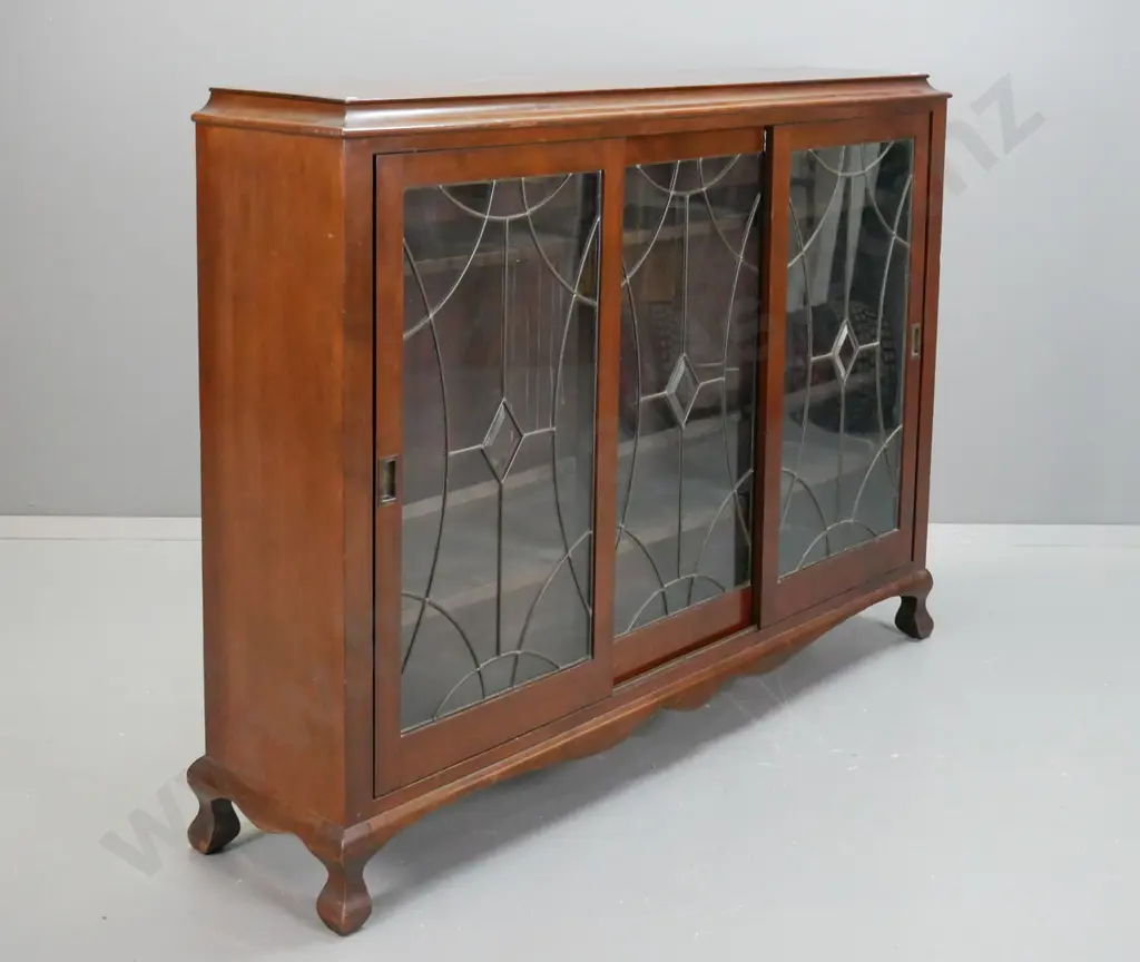 art nouveau style mahogany display or book case with 3 sliding leadlight doors, cup handles, 3 adjustable shelves, Image 1++