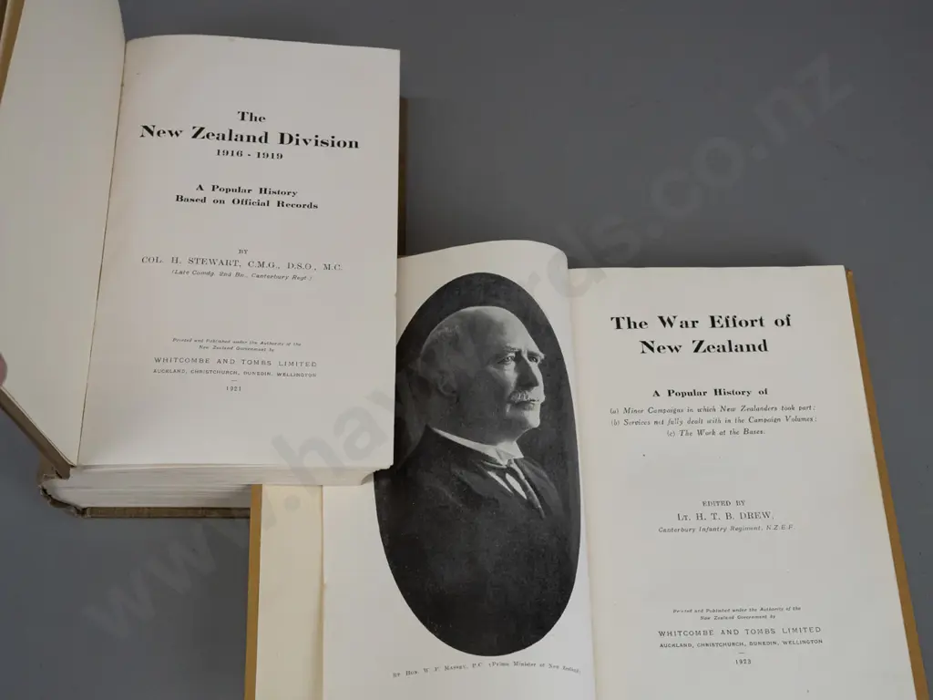 2 NZ military histories: The New Zealand Division, pub. 1921 & The War Effort of New Zealand pub. 1923 - minor age wear Image 1++