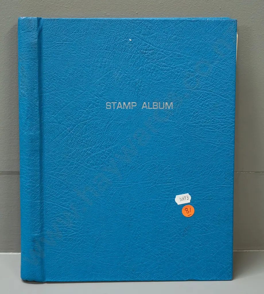 stamp album with various New Zealand stamps from 1870s thru 1980s Image 1++
