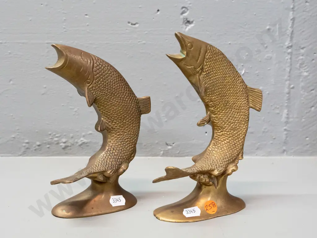 2 cast brass leaping salmon or trout figures, one with finer detail is slightly taller H-190 Image 1++