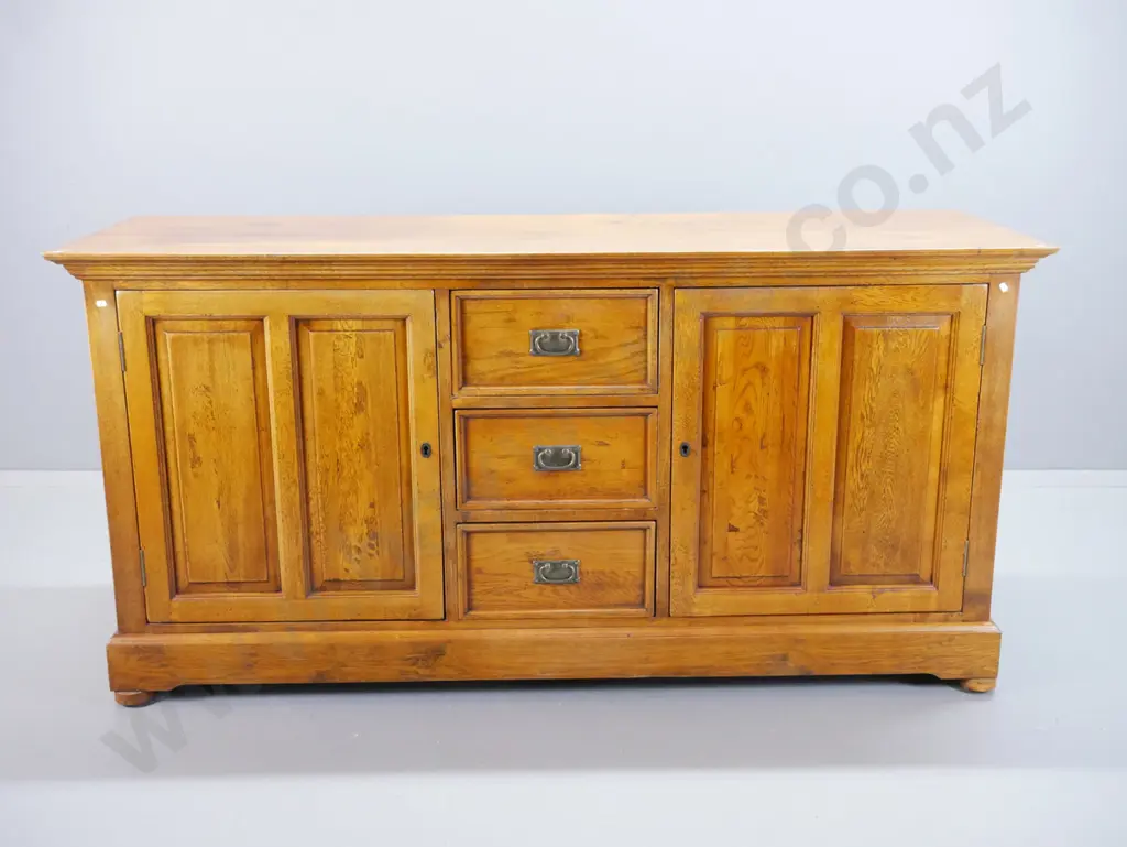 vintage style oak dresser w/ panelled sides, 2 panelled doors, 3 central drawers, brass plated hardware, on replacement Image 1++