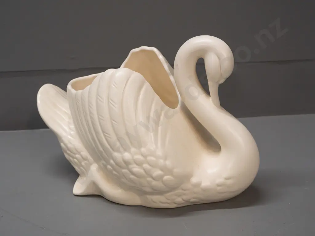 Crown Lynn large swan marked "170." - minor staining / crazing inside H-220 L-310 Image 1++