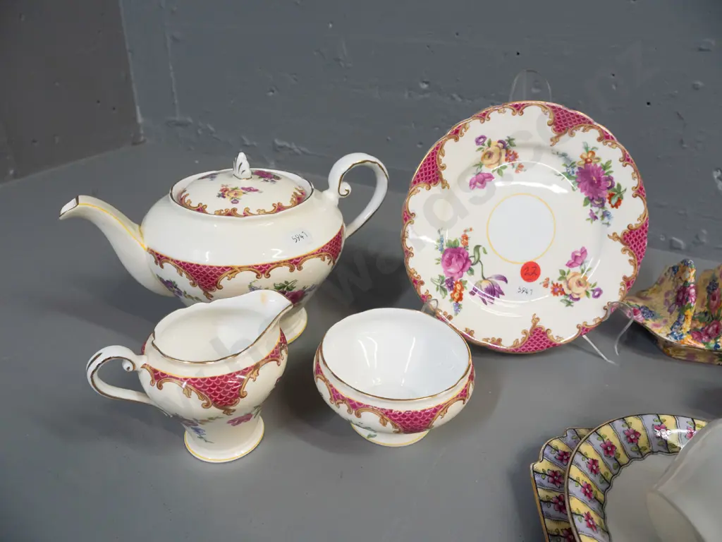 assorted English china - Aynsley teapot, cream, sugar and plate, Aynsley trio, Royal Winton toast rack and one other Image 1++