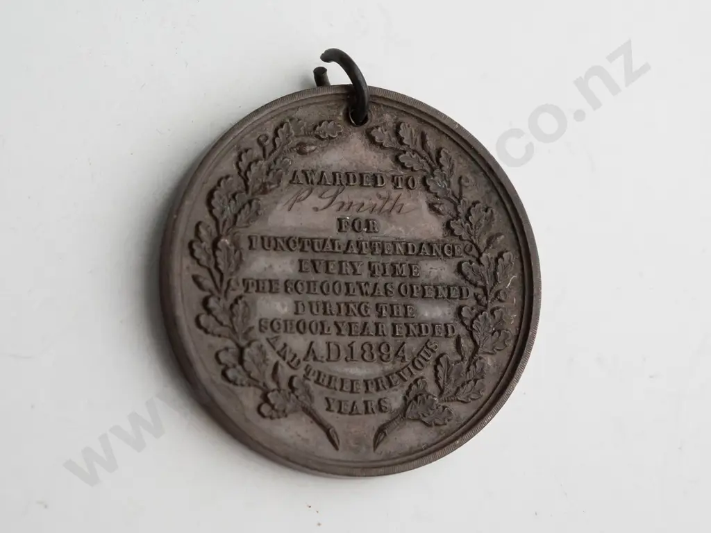 tray of assorted military service and other medals Image 1++