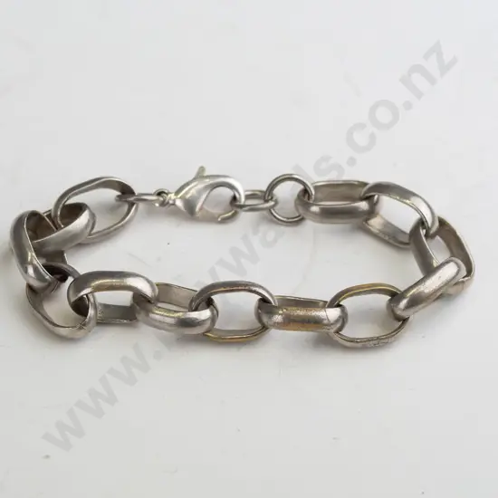 sterling silver oval link bracelet 35.6 grams stamped T & Co 925