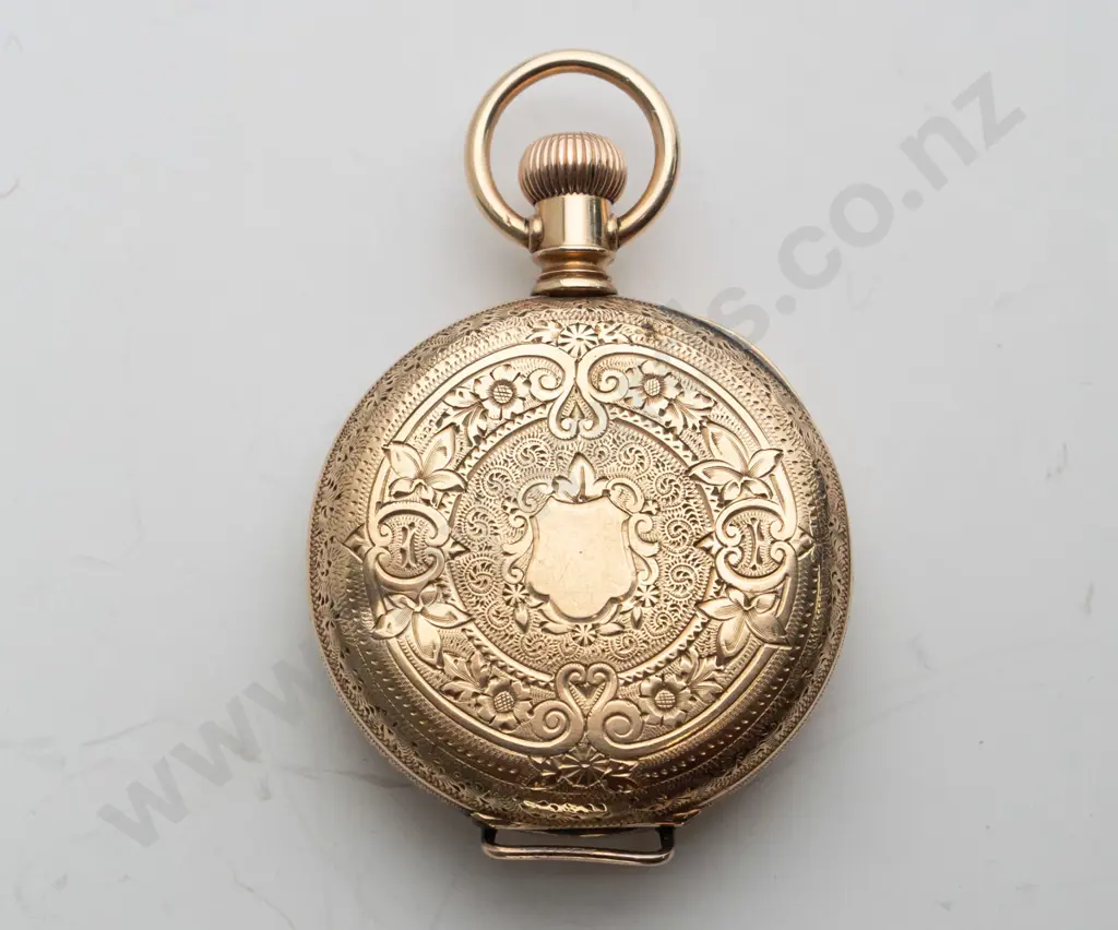 Waltham USA pocket watch, jewelled lever (10ct case 20gm) Image 1++