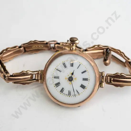ladies wristwatch - open face, enamel dial (9ct case and strap -approx 14gm)