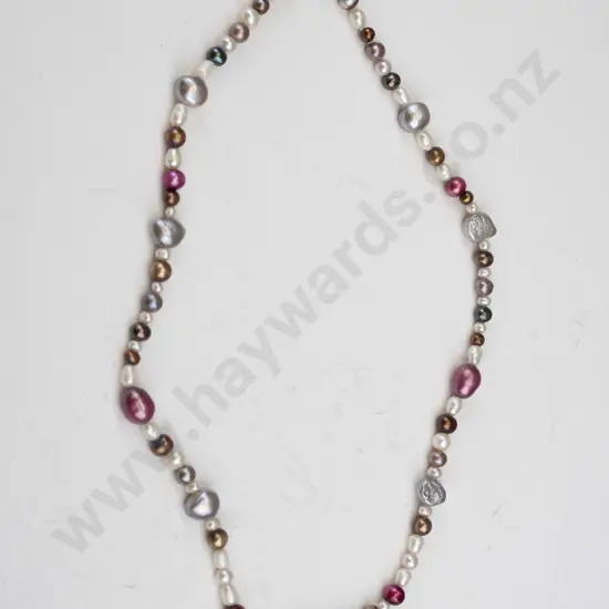 freshwater coloured pearl necklace