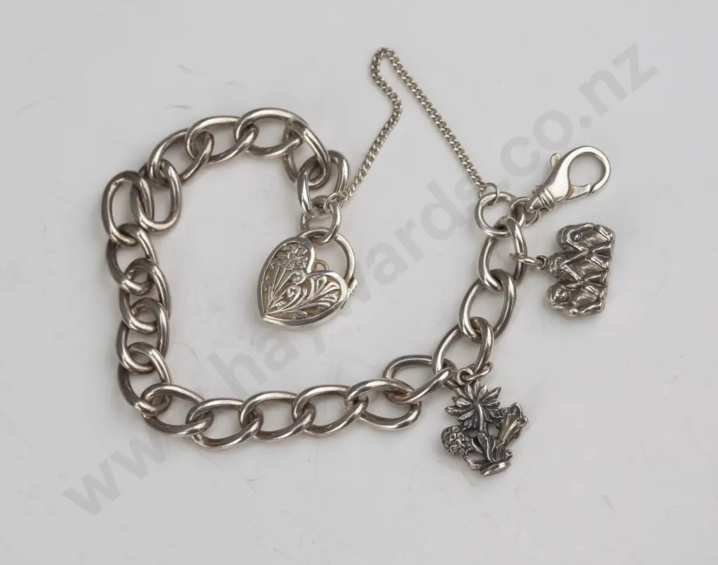 silver charm bracelet stamped 925 Image 1++