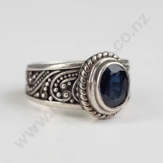 silver dark sapphire ring stamped 925