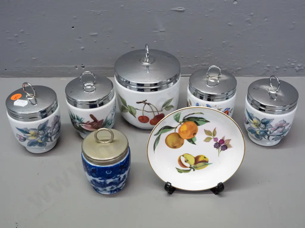 assorted Royal Worcester items - 3 sizes of egg coddler - small vintage blue & white, 4 medium and 1 large, plus an Image 1++