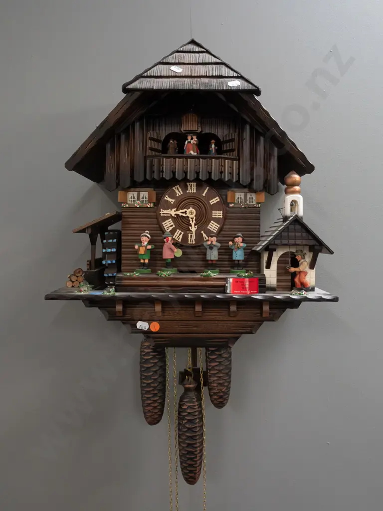 Reuge Swiss made musical cuckoo clock (Happy Wanderer / Edelweiss) H-460 W-410 - going Image 1++