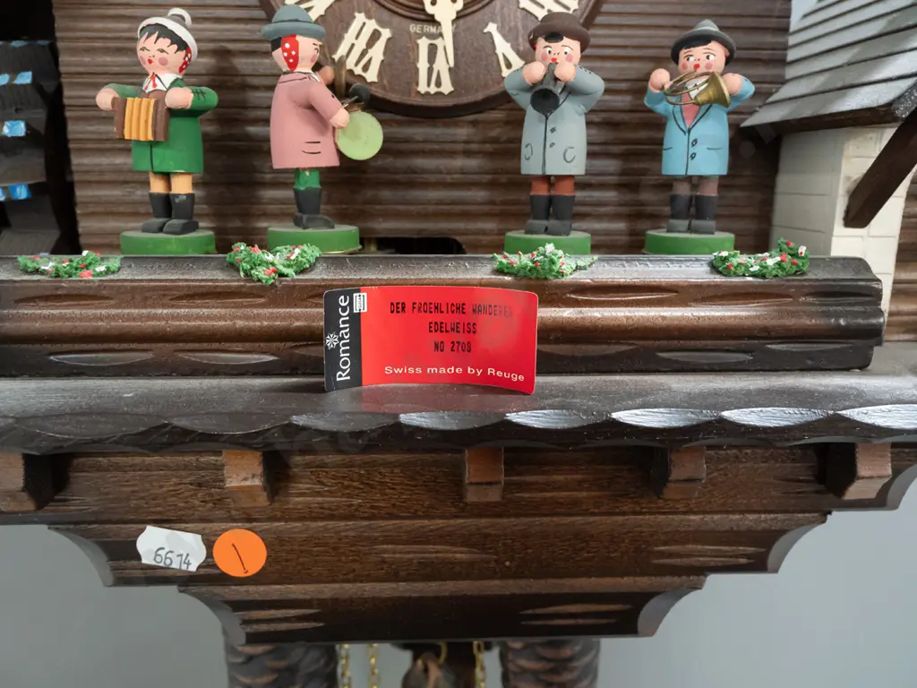 Reuge Swiss made musical cuckoo clock (Happy Wanderer / Edelweiss) H-460 W-410 - going Image 1++