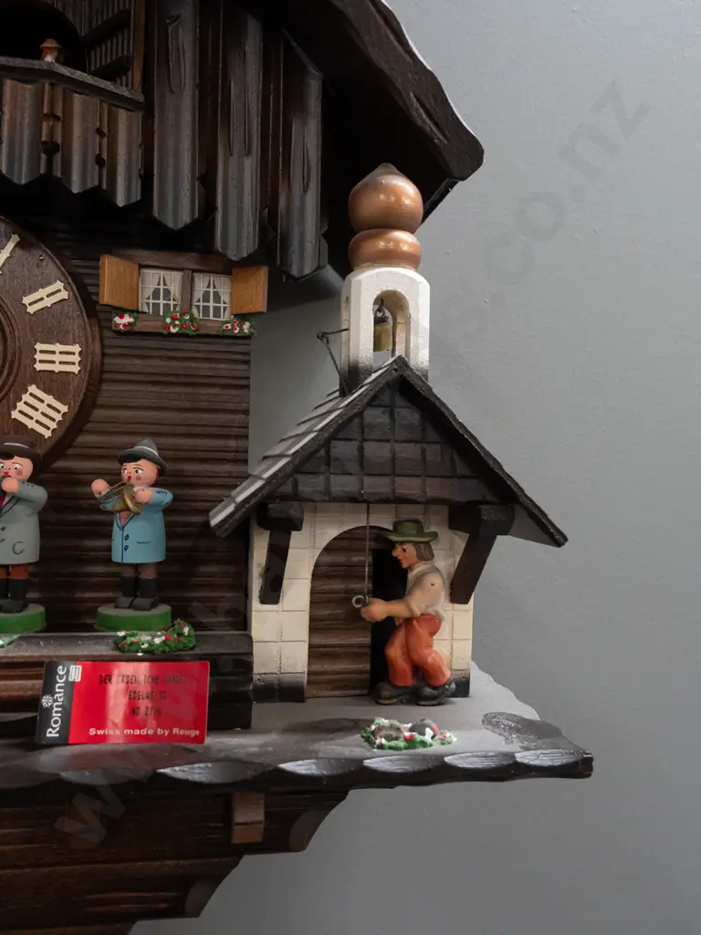 Reuge Swiss made musical cuckoo clock (Happy Wanderer / Edelweiss) H-460 W-410 - going Image 1++