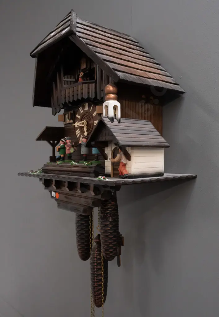 Reuge Swiss made musical cuckoo clock (Happy Wanderer / Edelweiss) H-460 W-410 - going Image 1++