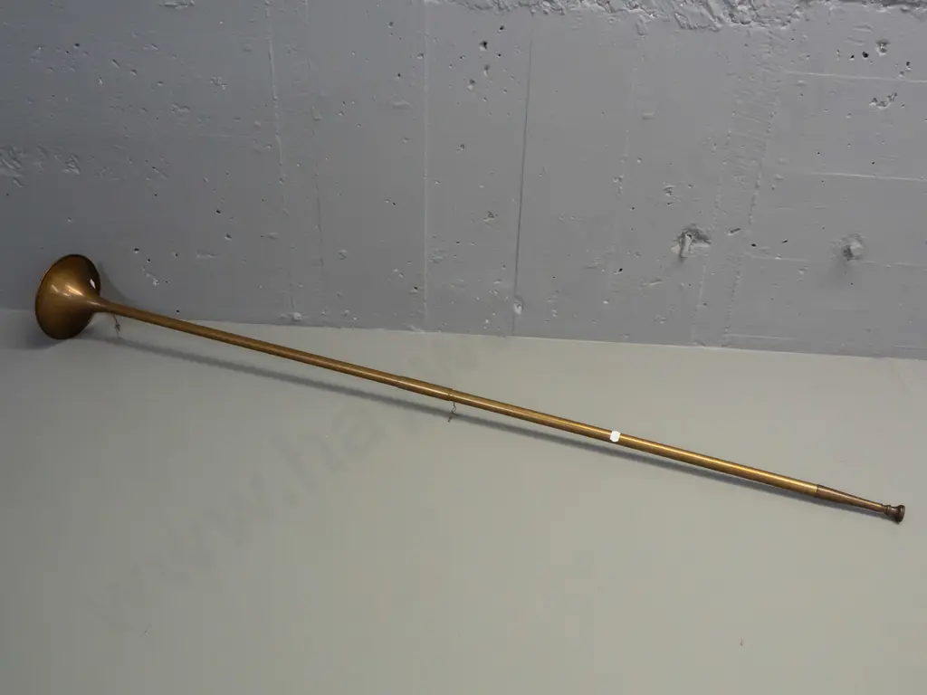long brass hunting horn - minor marks and tarnishing L-1220, flared end D-135 Image 1++
