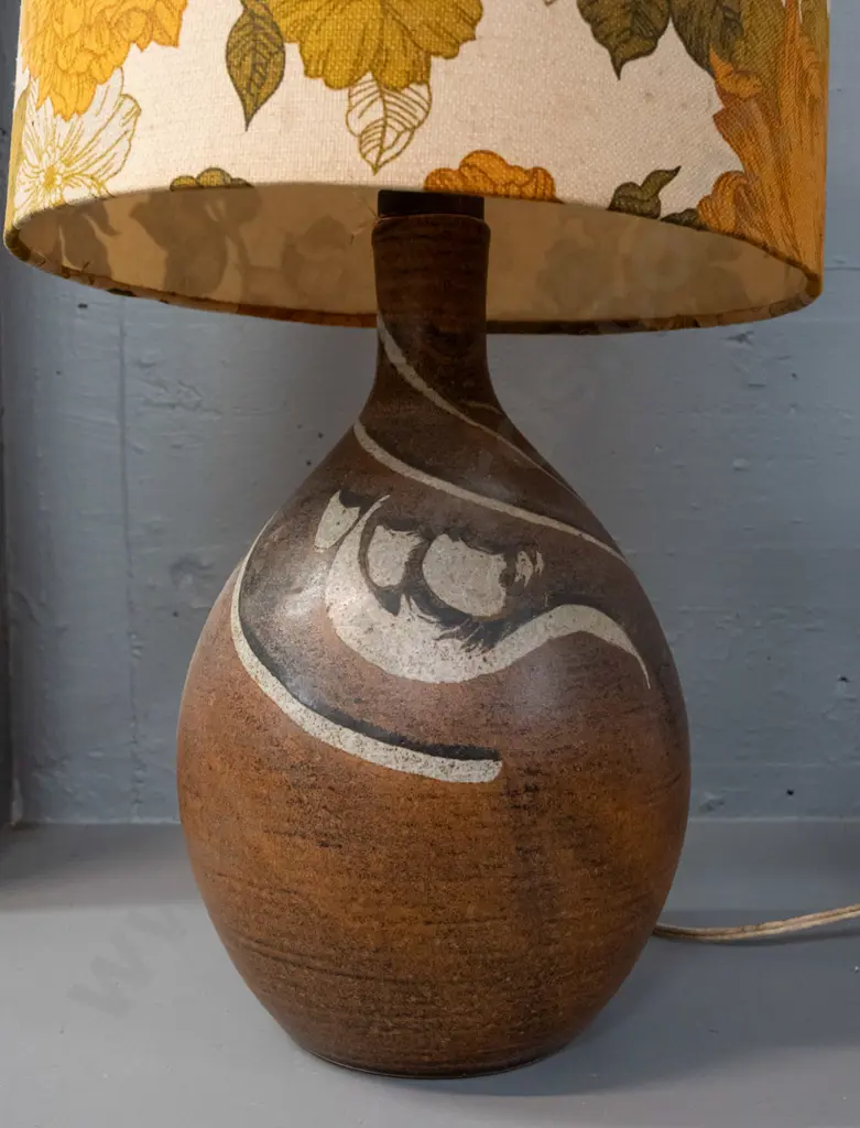 Frederika Ernsten NZ studio pottery table lamp base with retro floral print shade - going but fitting loose, wiring Image 1++
