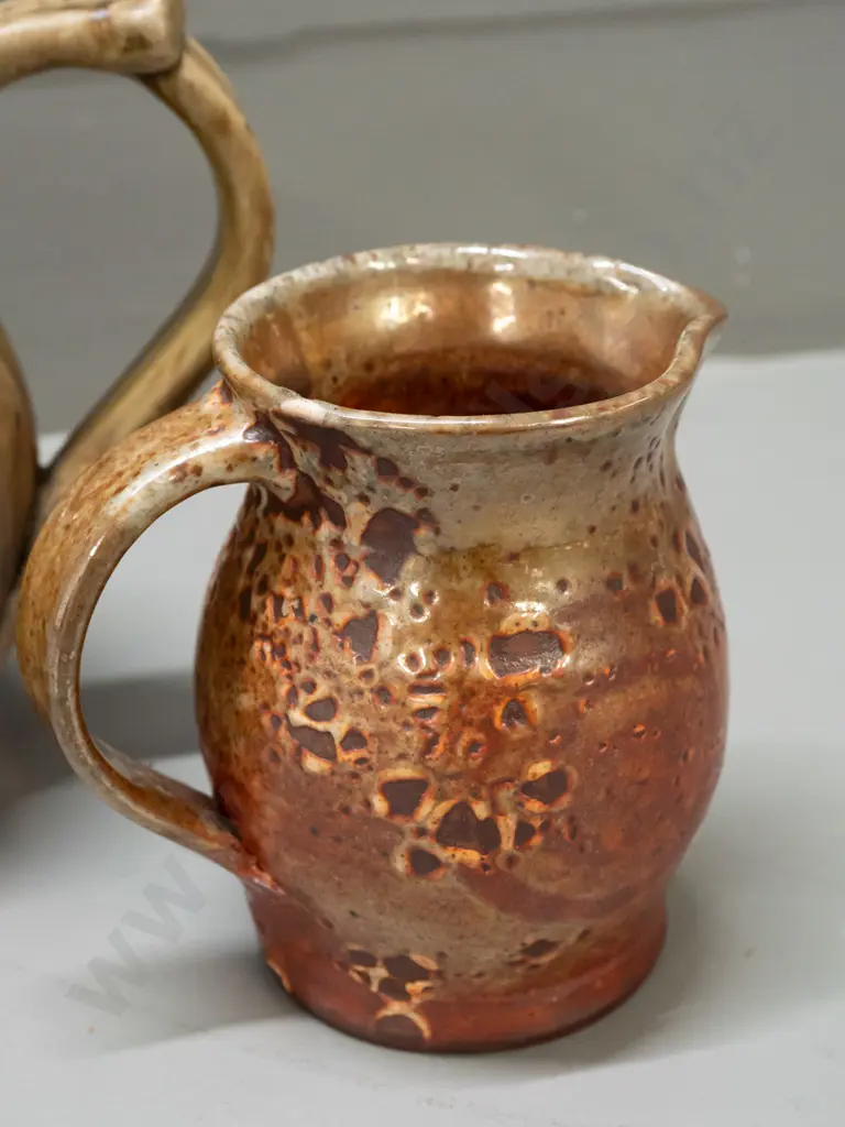 2 pieces of studio pottery, unknown marks - teapot with applied decoration H-160 L-220 and a jug with wood-fired glaze - Image 1++
