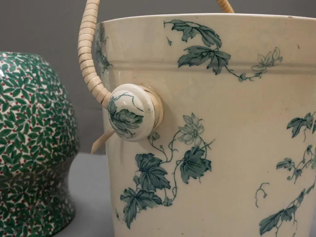 Wedgwood Etruria "Tyrolese" floral handled bucket/crock and Royal Doulton jardiniere with fine leaf and berry motif. Image 1++