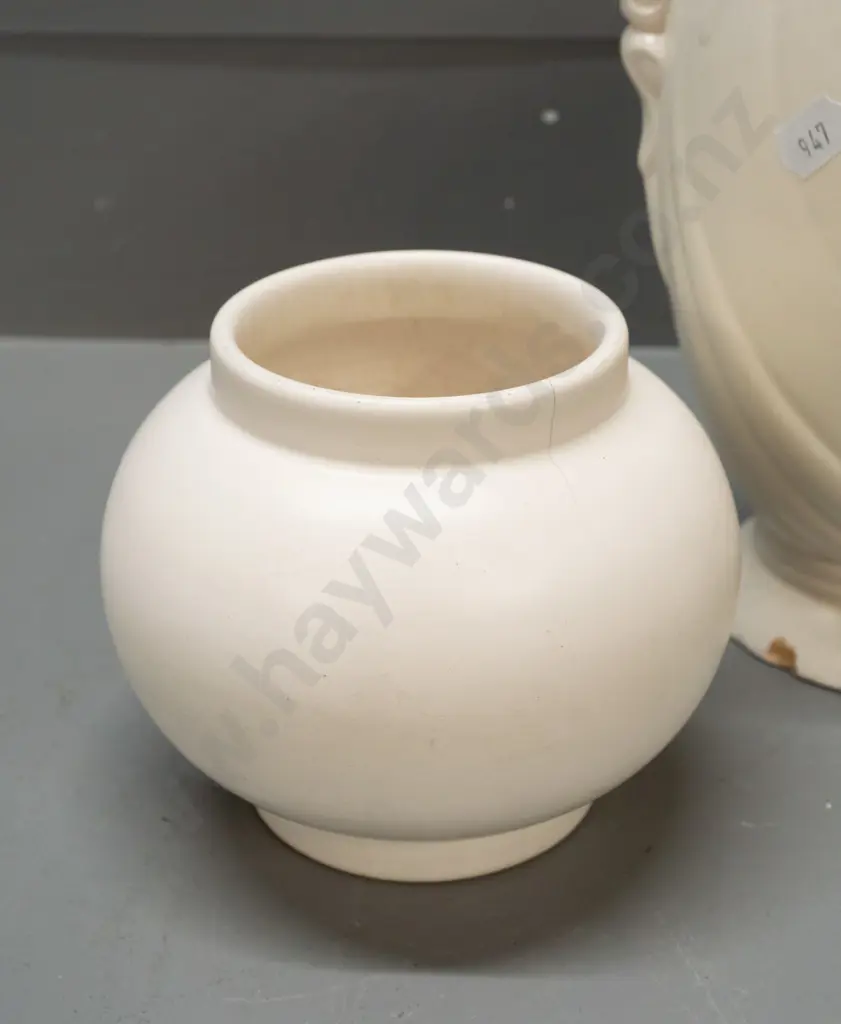 3 vintage Crown Lynn items with issues - globe shaped vase with hairline crack to top rim, handled vase with chips to Image 1++