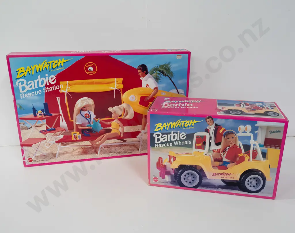 1994 Arcotoys / Mattel Barbie boxed Baywatch accessory kits - Rescue Station and Rescue Wheels Image 1++