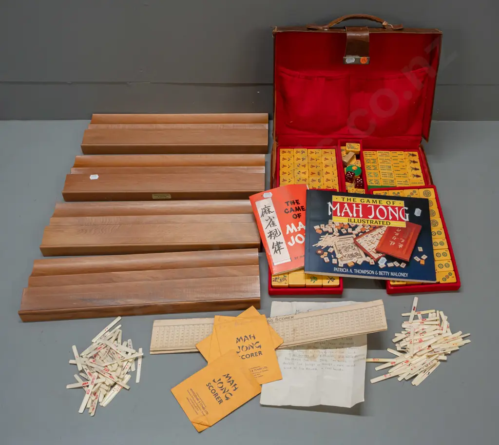mahjong set in leather case with booklets, scorers, etc. & a set of 4 made in NZ made rimu tile holders L-420 D-125 Image 1++