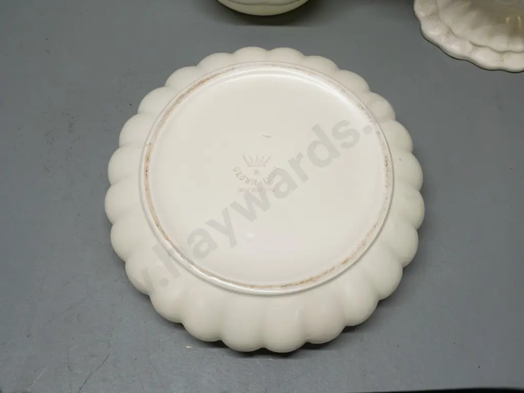 Crown Lynn float bowl D-200 and two Shorter & Son vases - minor staining inside Image 1++