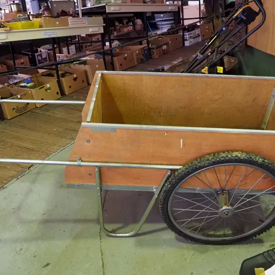 Stanley garden cart