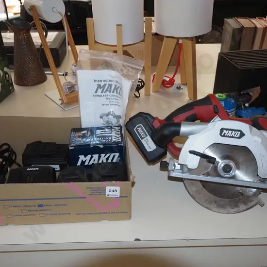 Mako skilsaw, box - charger and 4 additional batteries