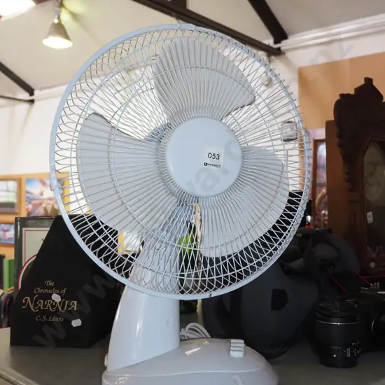 desk top oscillating fan