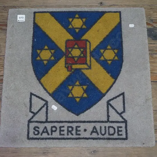 Otago Uni coat of arms carpet square L460 W460